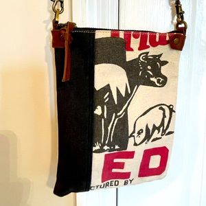 Crossbody purse. NWOT
